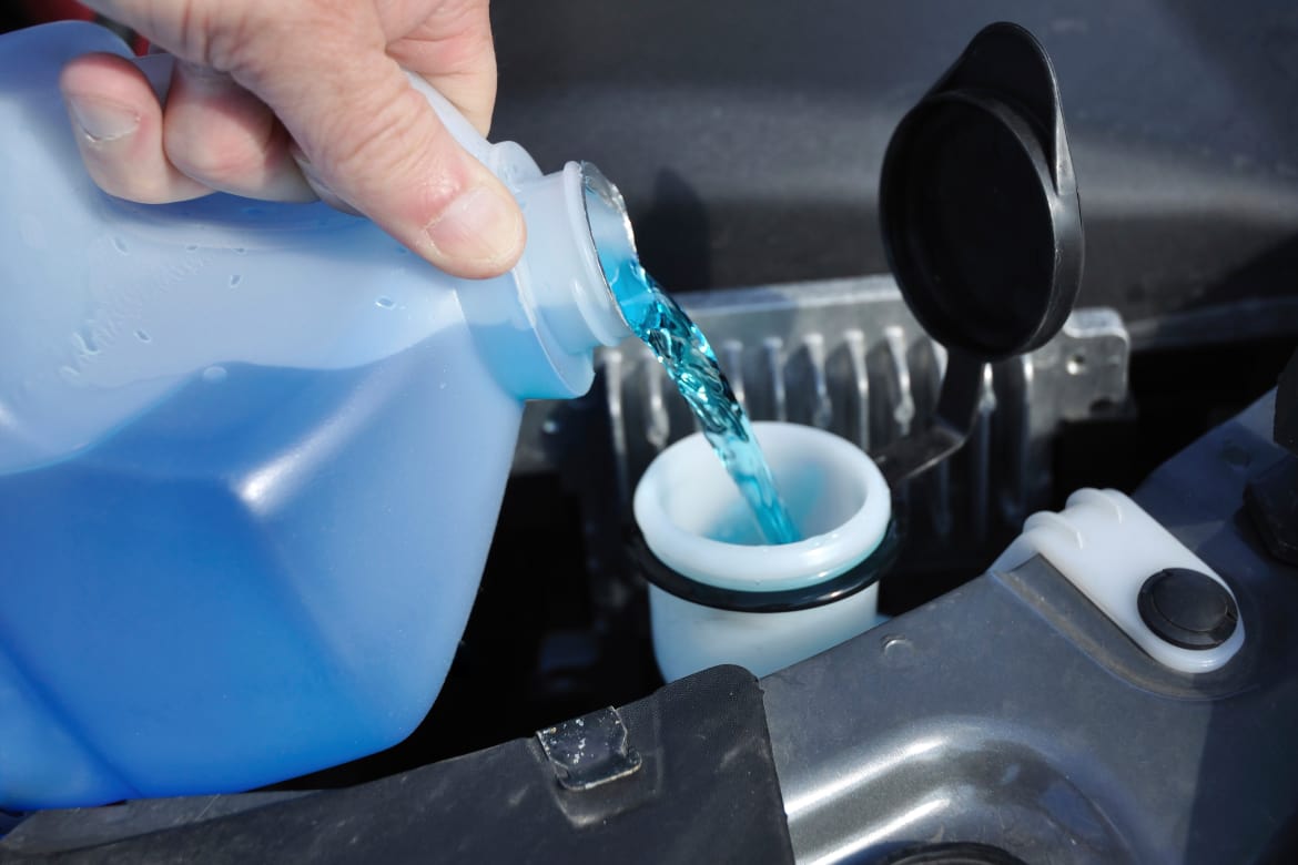 Stop al metanolo in liquidi di lavaggio o sbrinamento del parabrezza