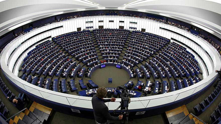 Parlamento_europeo_interferenti_endocrini